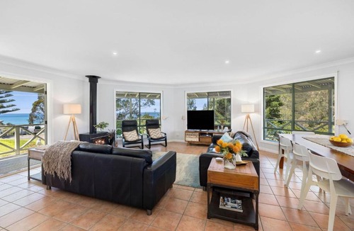 Wye River House | Tumbaramba - BYO Linen