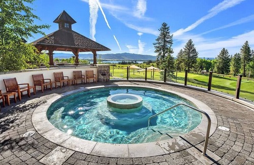 Tamarack Resort Condo | Tumble Creek | Includes Two 1-Day Lift Tickets
