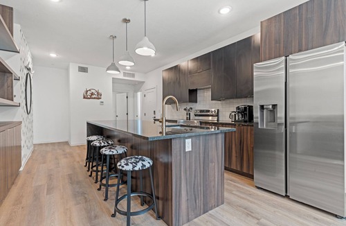 Shawnee Apartment | Tumbleweed - Walkable + Dog Park + Balcony + Garage