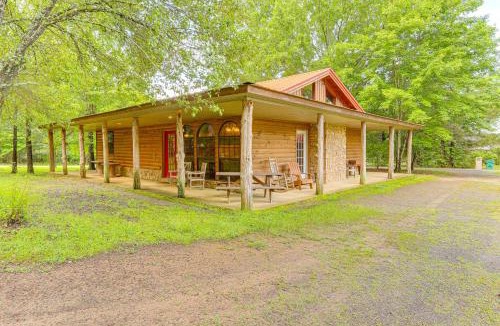 Tumbling Shoals House | Tumbling Shoals Cabin < 1 Mi to Beaches & Boating!