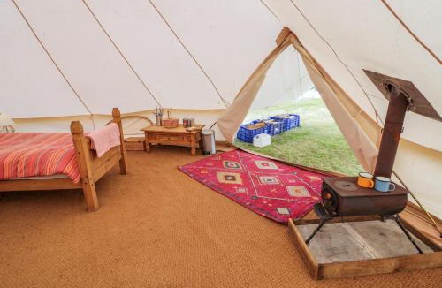 Great Witley House | Tumbling Tom