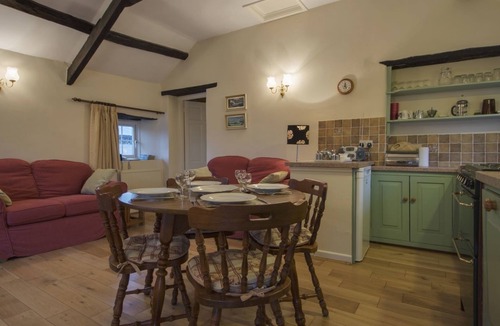 Blisland Cottage | TUMROSE COTTAGE, pet friendly, country holiday cottage in Blisland