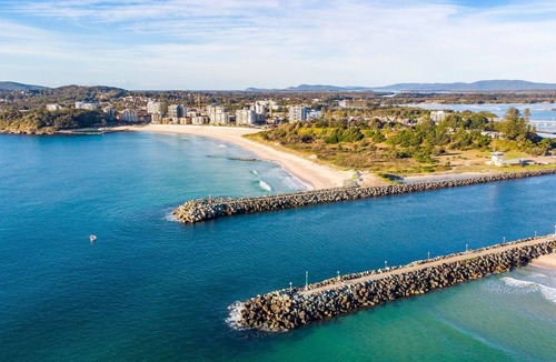 Tuncurry Apartment | Tuncurry Treasure, Central Location