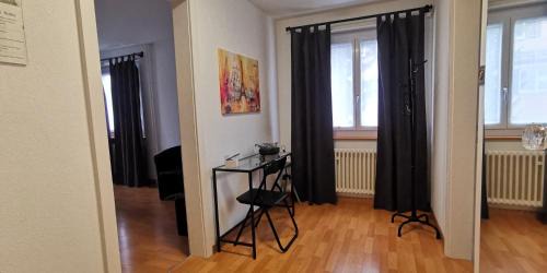 Wipkingen Apartment | Turicum Apartment mit Balkon und Parkplatz
