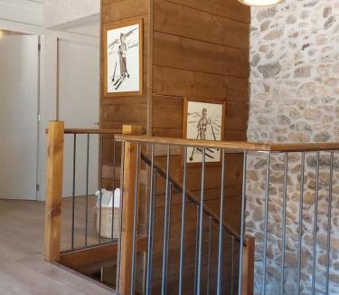 Pi House | Turisme Rural Ca l'Axai casa 2