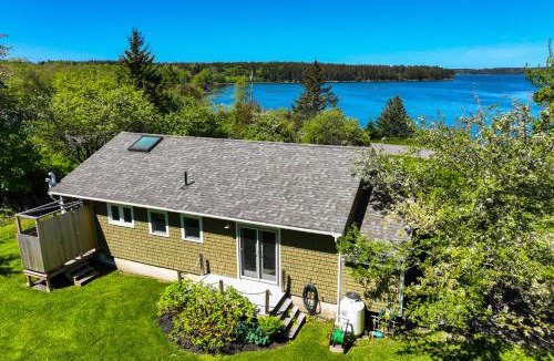 Tenants Harbor House | Turkey Cove Cottage