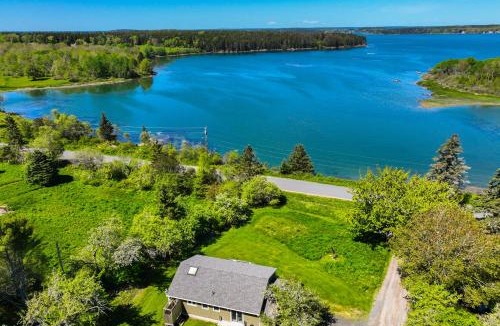 Tenants Harbor House | Turkey Cove Cottage