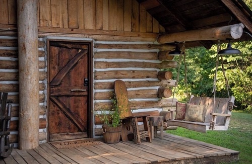 Russellville Cabin | Turkey Path Ranch Cabin