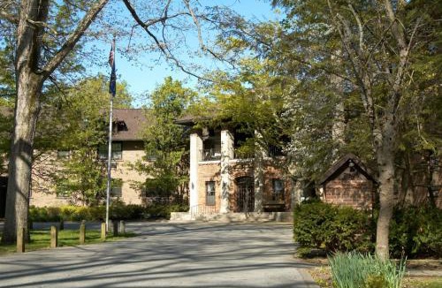 Marshall Hotel | Turkey Run Inn & Cabins