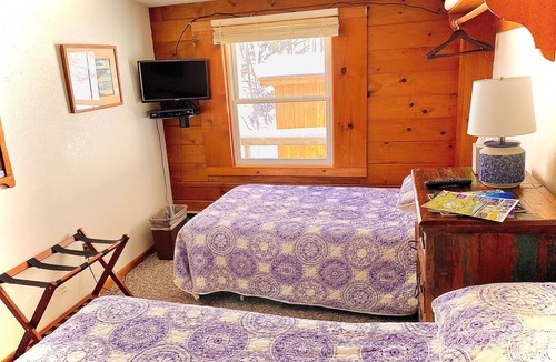 Central Vermont- Killington Cabin | Turn of River Lodge