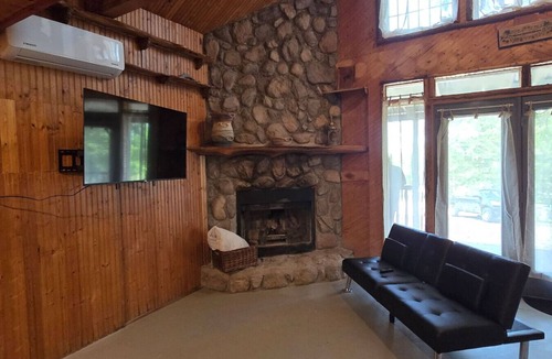 Davis Cabin | Turner Escape 2 - A-Frame Cabin located near Turner Falls
