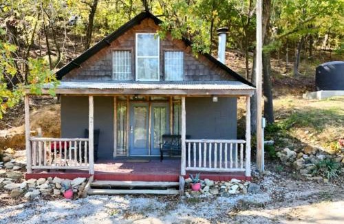 Davis House | Turner Escape Cabin 2