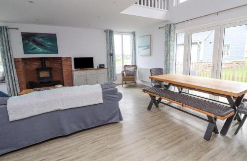 Beadnell House | Turning Tide