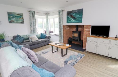 Beadnell House | Turning Tide