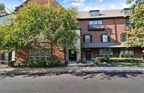 Dublin House | Turnkey Townhome/30+ Day Stay/Peloton + Gym