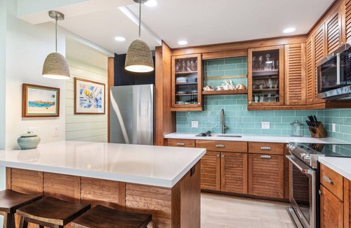 Kahuku House | Turtle Bay Condo with Pool Access