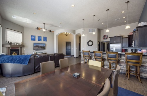 Elephant Butte House | TURTLEBACK OASIS! Mins to Lake, Hot Springs & Golf