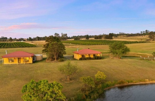 Rothbury Villa | Tuscan charm meets Hunter Valley tranquility.
