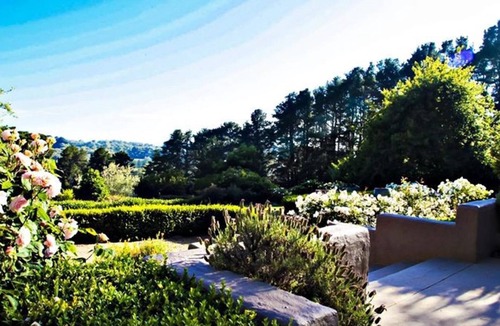 Merricks North House | Tussie Mussie Vineyard Retreat Lodge - 3 Bedrooms