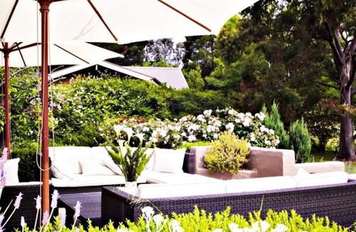 Merricks North House | Tussie Mussie Vineyard Retreat Lodge - 3 Bedrooms