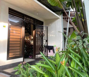 Makassar House | Tuwuk Makassar and Stay Perintis