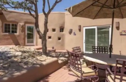 Santa Fe House | *TuxsitaCasita Wildlife daily-hottub-fire pit