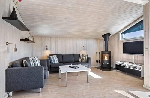 Hirtshals House | TV1102 Hirtshals - Øster Kjulvej 28