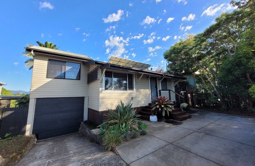 South Murwillumbah House | Tweed River Waterfront Cottage