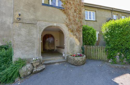 Teigngrace House | Twelve Oaks Farmhouse