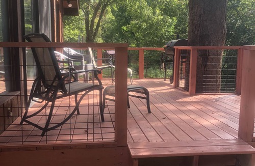 Henderson House | Twelve Oaks Resort - 1/4 mile from Lake Norfork Marina