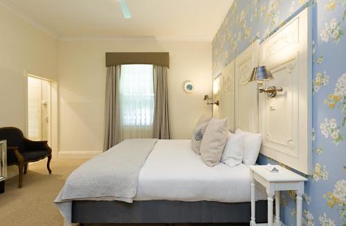 Beechworth Hotel | Twelve on Albert