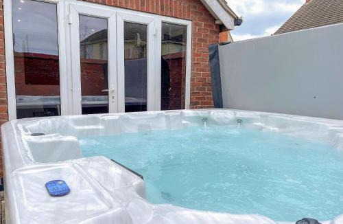 Sutton-on-Sea House | Twenty