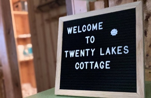 Harrison House | Twenty Lakes Cottage