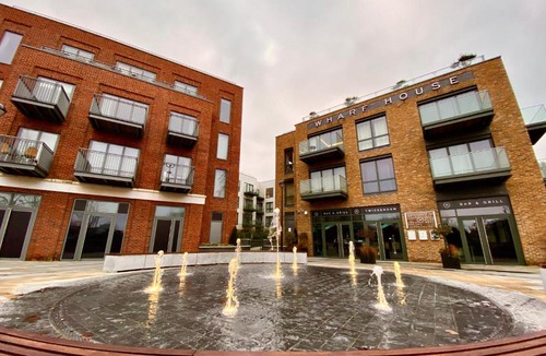 St. Margarets and North Twickenham Apartment | Twickenham View TW1