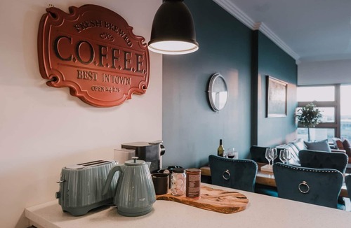 Sydney Olympic Park Condo | "Twilight" Olympic Park 2x King-beds Lux Apt