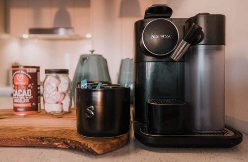 Sydney Olympic Park Condo | "Twilight" Olympic Park 2x King-beds Lux Apt