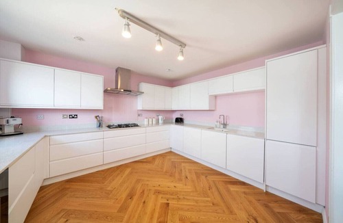 Dundee Apartment | Twin Bridges - Quayside Penthouse