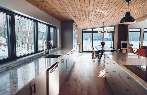 Sainte-Adele Ski Chalet | Twin Cottages with Mountain & Lake View