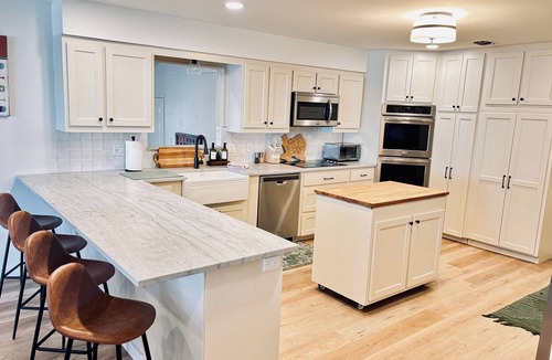Leisure Land House | Twin-Coves Point at Cedar Creek Lake
