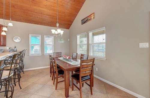 Safe Harbor House | Twin Dolphin Cove MCR689