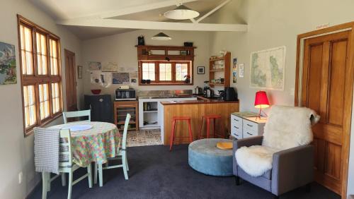 Leamington House | Twin Kauri's 94