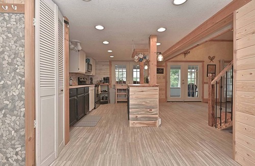 Bovey House | Twin Lakes Retreat
