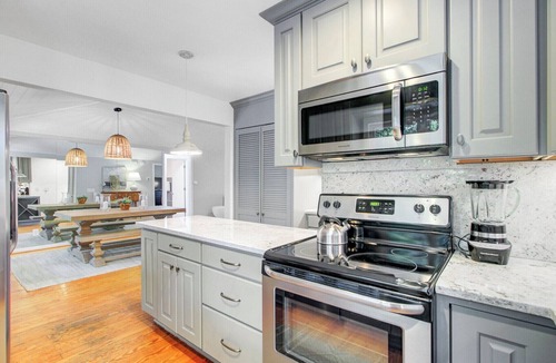 Twin Oaks House | Twin Oaks 26 by Wild Dunes, with Golf View