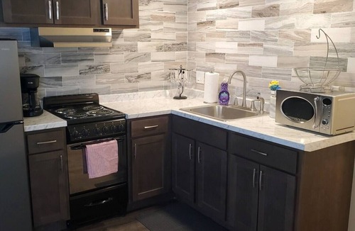 Syracuse Apartment | Twin Oaks Extended Stay Studio - 2817 Apt 7