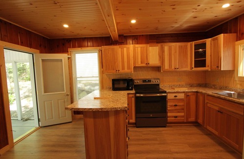Rome Cottage | Twin Oaks on Great Pond