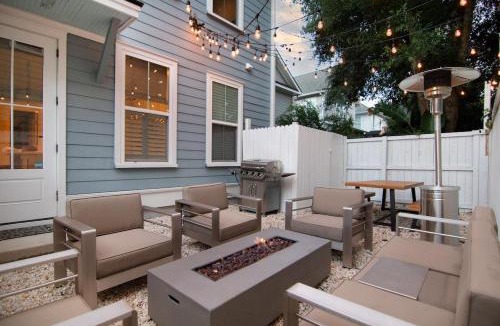 Mount Pleasant House | Twin Palms Beach Old Village 5-Min to Dwntw