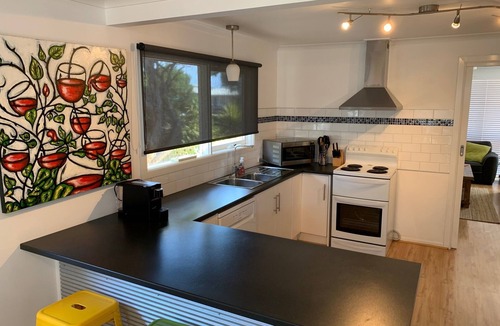 Sunderland Bay House | Twin Palms Island Getaway