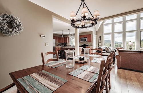 Sunday River Area House | Twin Peaks - Combined two unit mirrored duplex; sleeps 20, two hot tubs, two theater rooms