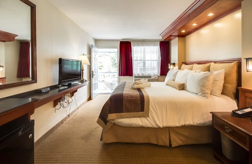 Ouray Hotel | Twin Peaks Lodge & Hot Springs