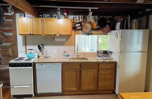 Trumansburg Cottage | Twin Pines, Charming Cayuga Lakefront Cottage w/amazing views